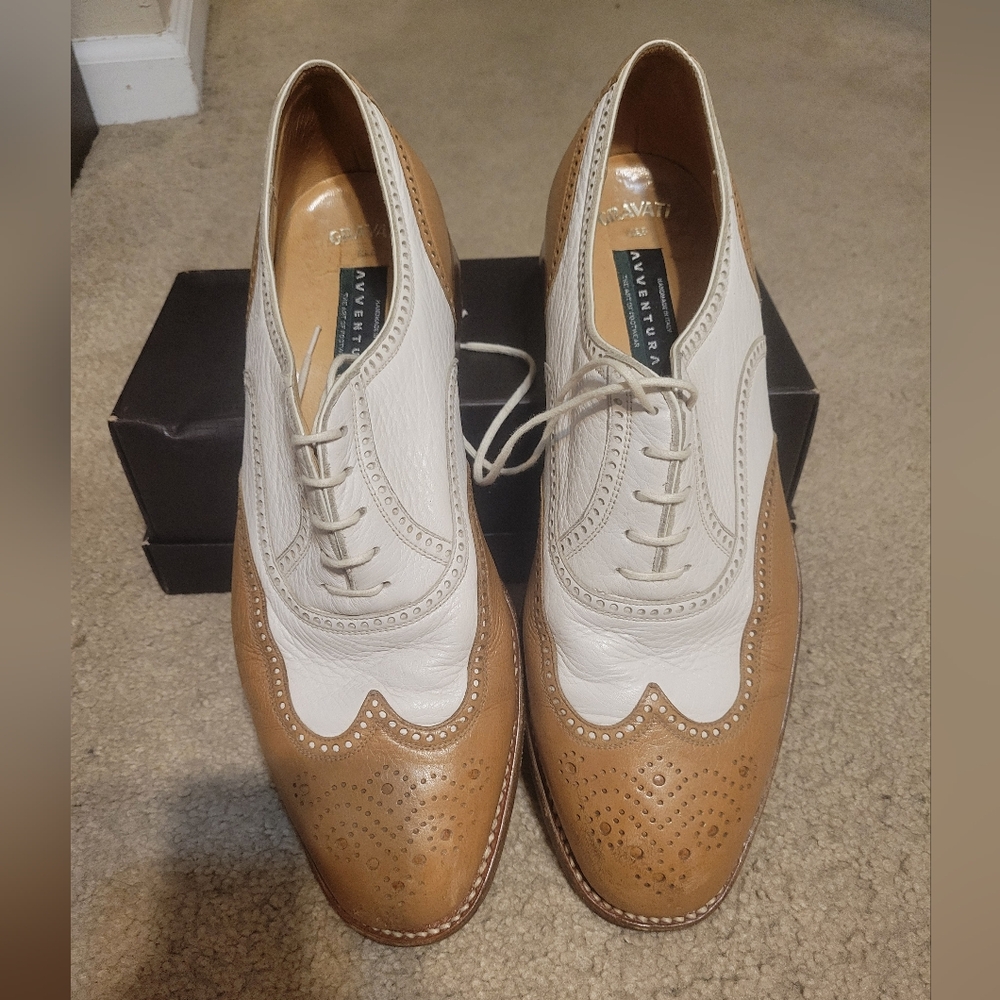 Aventura Tan and White Oxford Derbys